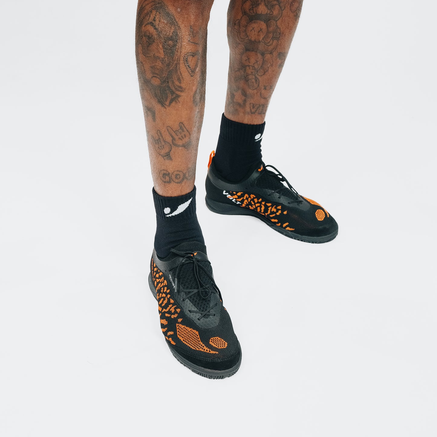 Volt Futsal - Black / Orange