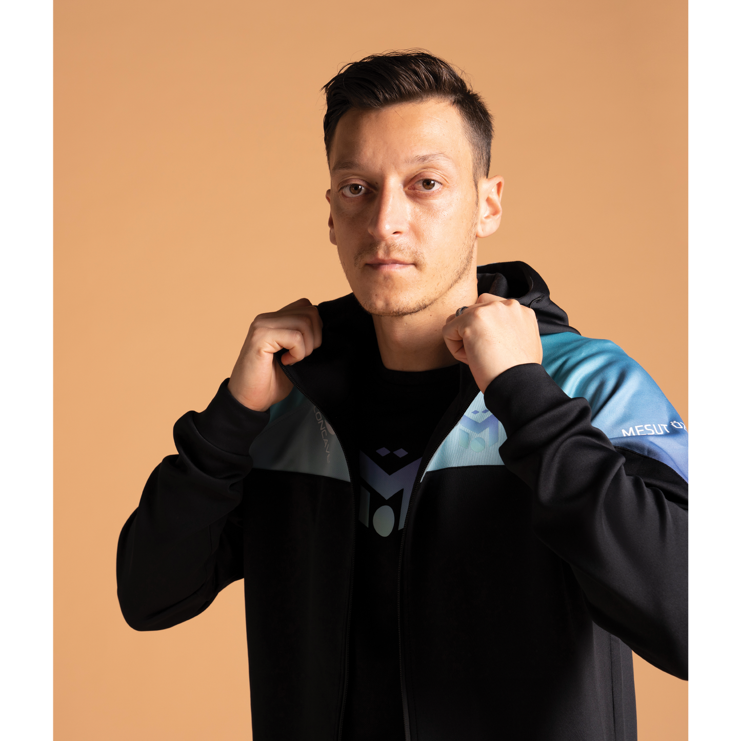 M10 Performance Hoodie - Gradient