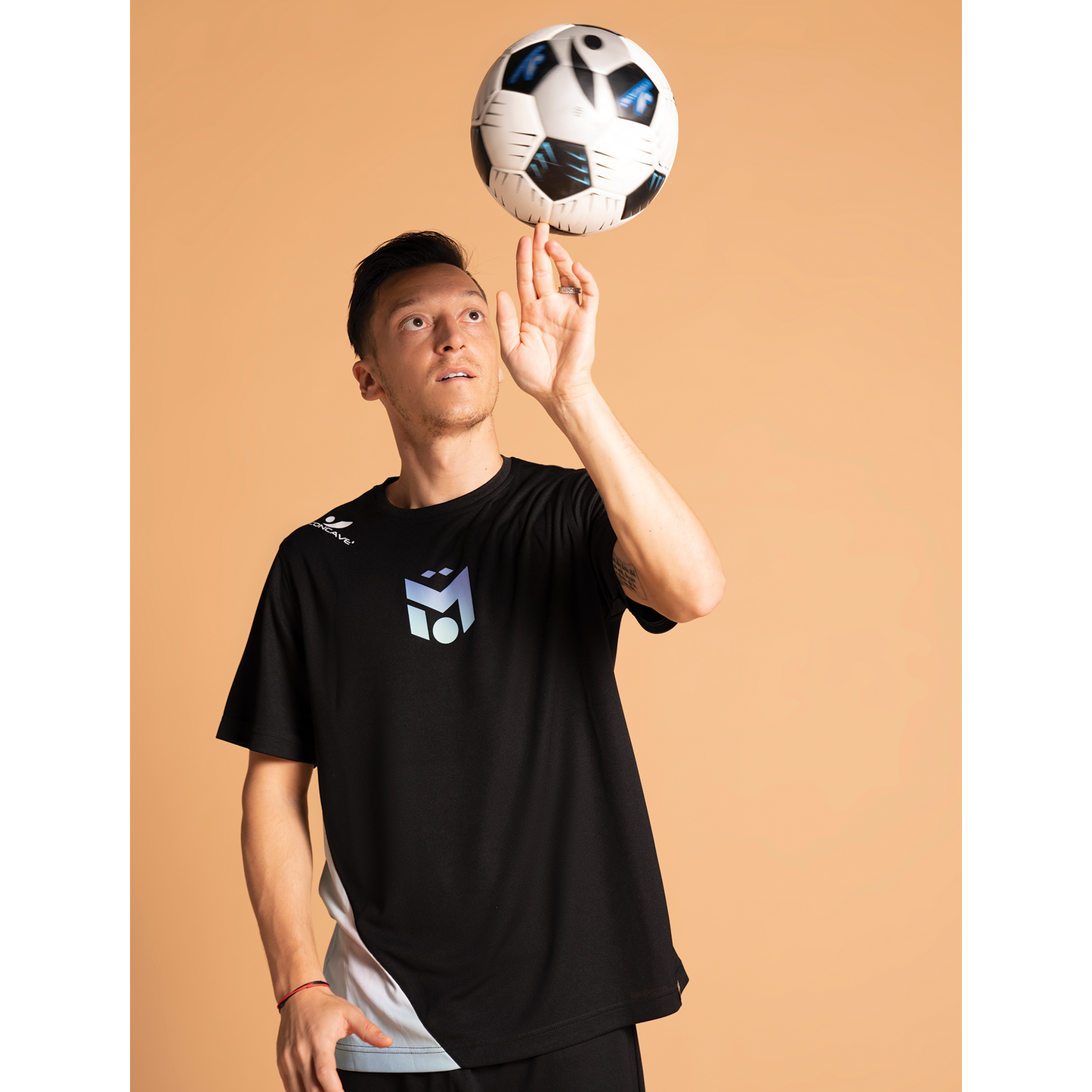 M10 Performance Jersey 01 - Gradient