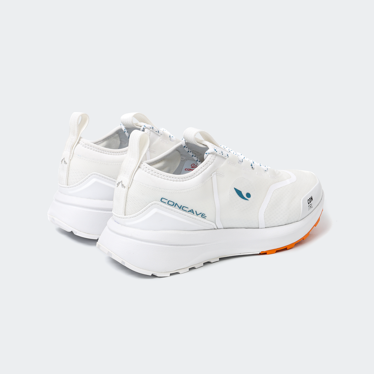 Tambora - White/ Blue