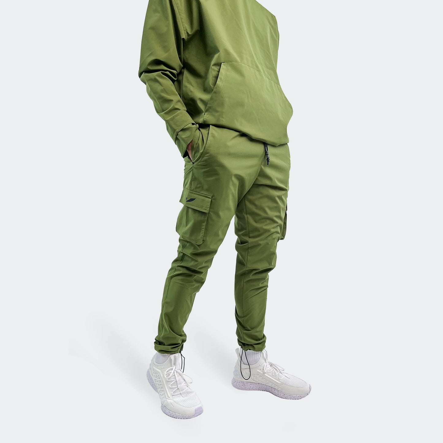 Watertech™ - Celana Panjang Training Cargo - Algae Green