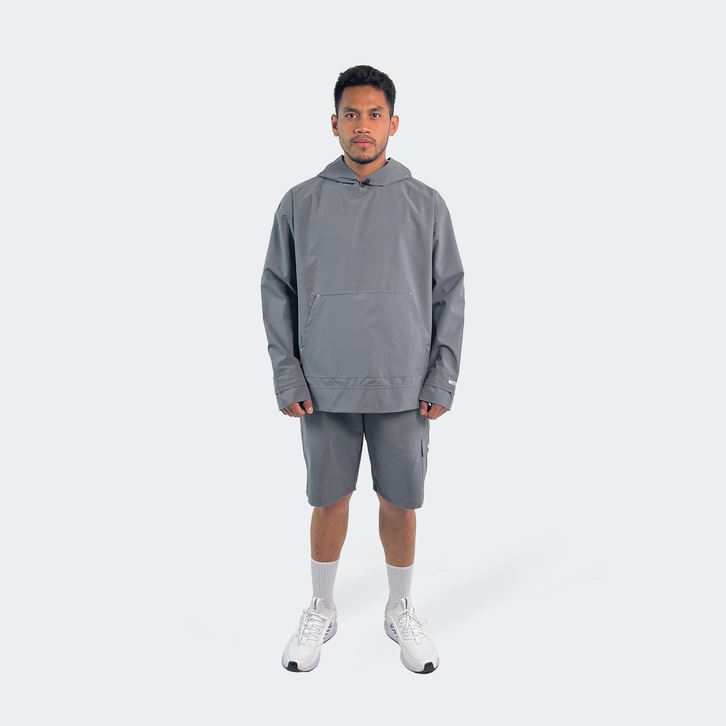Watertech™ - Celana Pendek Training Cargo - Carbon Grey