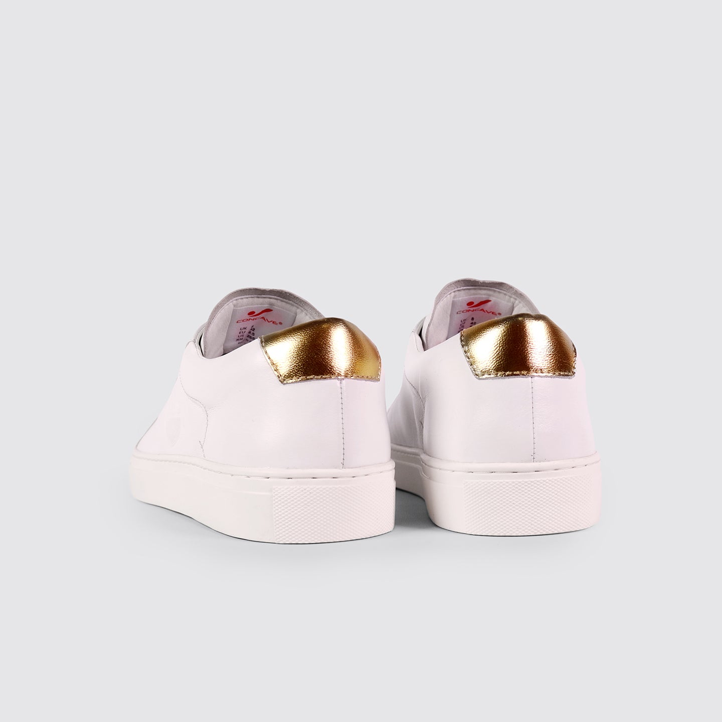 Santos - White / Gold